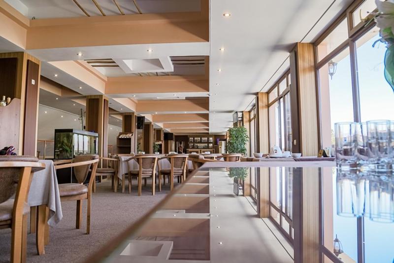 Avenue Park Hotel Yusufkhona Εξωτερικό φωτογραφία