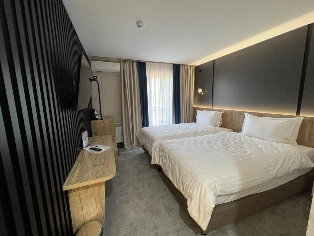 Avenue Park Hotel Yusufkhona Εξωτερικό φωτογραφία